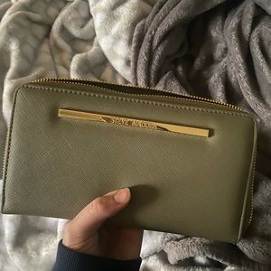 Steve Madden wallet/small purse